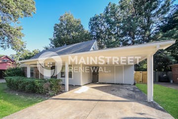 5495 FLOWERING PEACH DR MEMPHIS, TN 38115